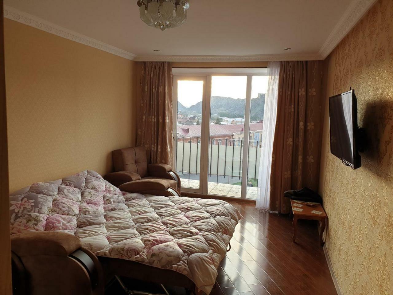 Сергей Сергеевич Akhaltsikhé Extérieur photo